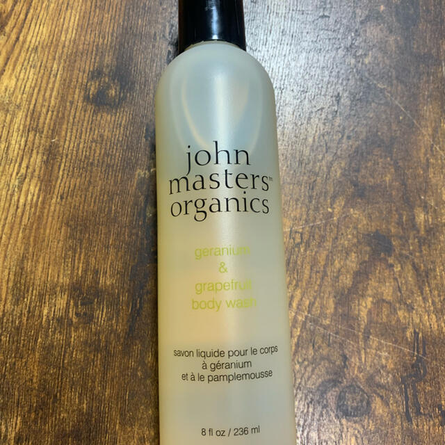 John Masters Organics(ジョンマスターオーガニック)のジョンマスターオーガニック　ゲラニュウム&グレープフルーツ　ボディウォッシュ コスメ/美容のボディケア(ボディソープ/石鹸)の商品写真