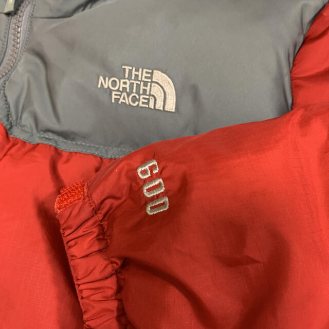 THE NORTH FACE(ザノースフェイス)の暖かい！ノースフェイス ダウンジャケット 600FIL レッド×グレー キッズ/ベビー/マタニティのキッズ服男の子用(90cm~)(ジャケット/上着)の商品写真