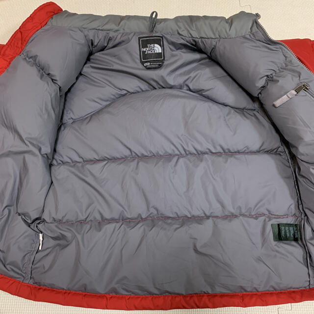 THE NORTH FACE(ザノースフェイス)の暖かい！ノースフェイス ダウンジャケット 600FIL レッド×グレー キッズ/ベビー/マタニティのキッズ服男の子用(90cm~)(ジャケット/上着)の商品写真