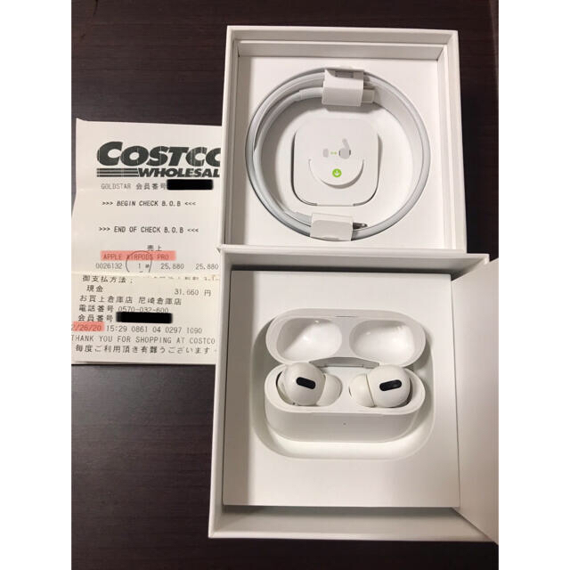 Apple(アップル)のAirPods Pro スマホ/家電/カメラのオーディオ機器(ヘッドフォン/イヤフォン)の商品写真