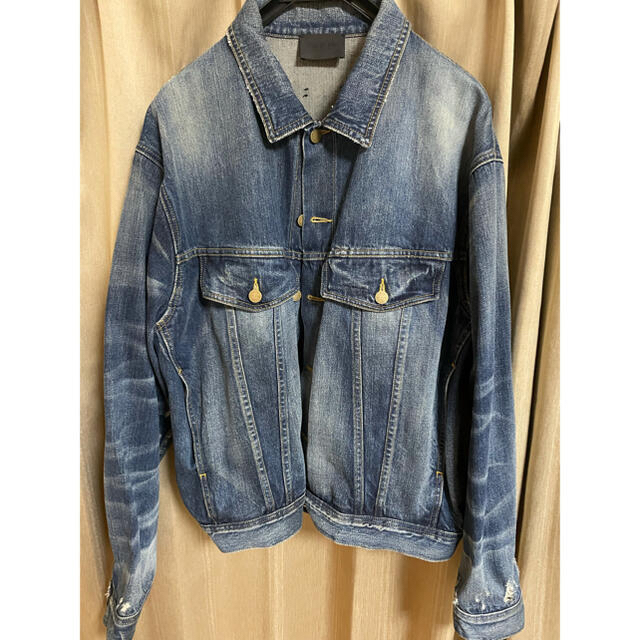 FEAR OF GOD(フィアオブゴッド)のFear of God DENIM TRUCKER JACKET 7th メンズのジャケット/アウター(Gジャン/デニムジャケット)の商品写真