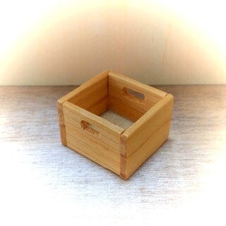 ミニチュア木製BOX(木箱)  ドールハウスやシルバニア・リカちゃんに♪(ミニチュア)