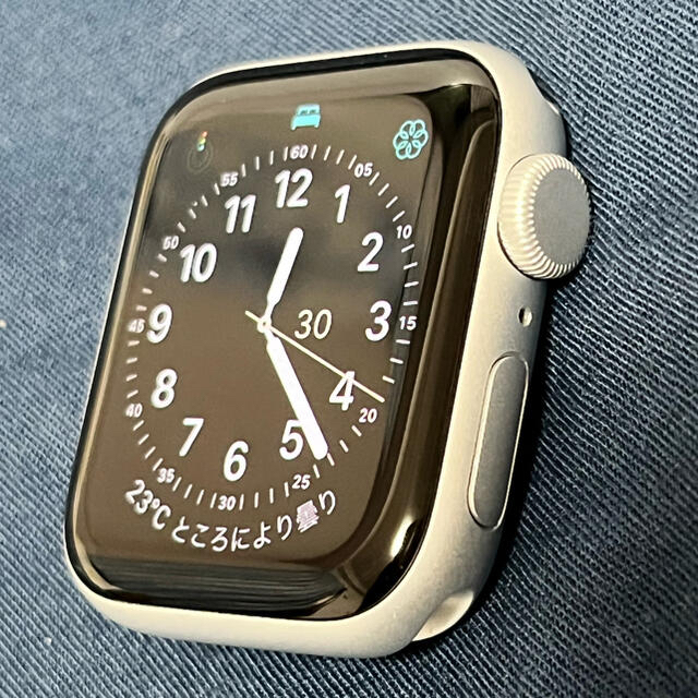 Apple Watch(アップルウォッチ)のApple Watch Series SE GPS 40mm シルバー スマホ/家電/カメラのスマートフォン/携帯電話(スマートフォン本体)の商品写真