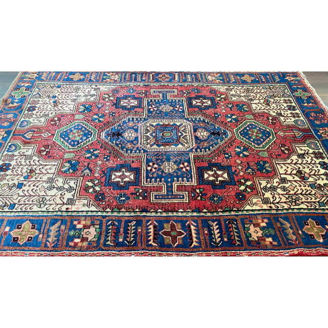 ナハバンド産 ペルシャ絨毯 194×139cm |
