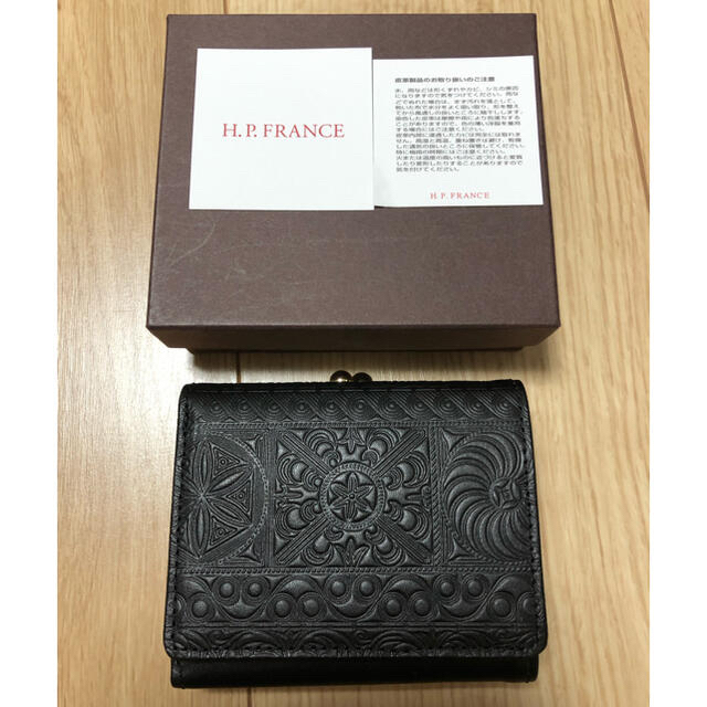 H.P.FRANCE(アッシュペーフランス)の《未使用》H.P.FRANCE 水金の文庫革 財布 レディースのファッション小物(財布)の商品写真