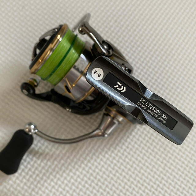 DAIWA(ダイワ)の20ルビアスFCLT2500S-XH スポーツ/アウトドアのフィッシング(リール)の商品写真