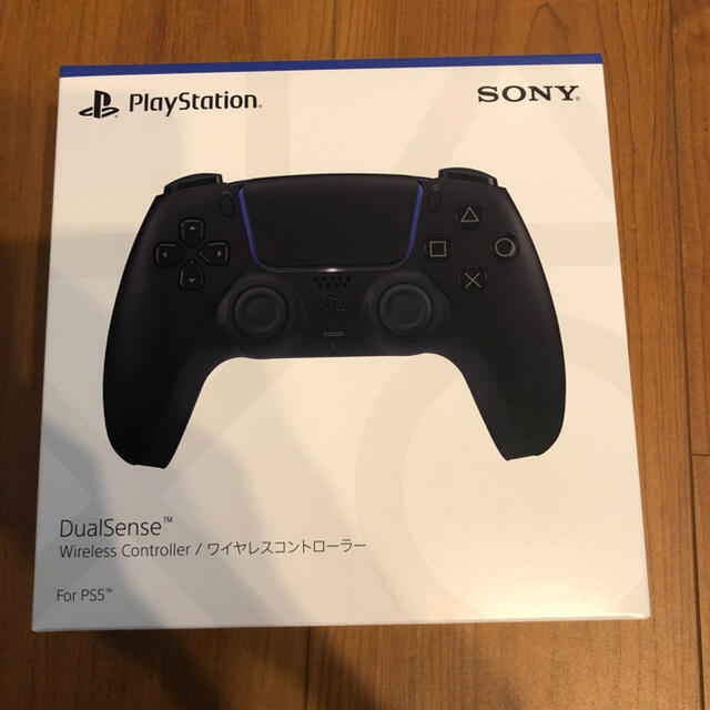 SONY(ソニー)の新品 PS5 本体＋DualSense コントローラー ミッドナイトブラック エンタメ/ホビーのゲームソフト/ゲーム機本体(家庭用ゲーム機本体)の商品写真