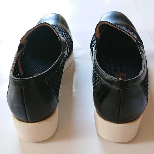 ROSE BUD(ローズバッド)のALL BLACKｵｰﾙﾌﾞﾗｯｸ 本革 ﾒｯｼｭ切替ﾚｻﾞｰｽﾘｯﾎﾟﾝ 新品 レディースの靴/シューズ(ローファー/革靴)の商品写真