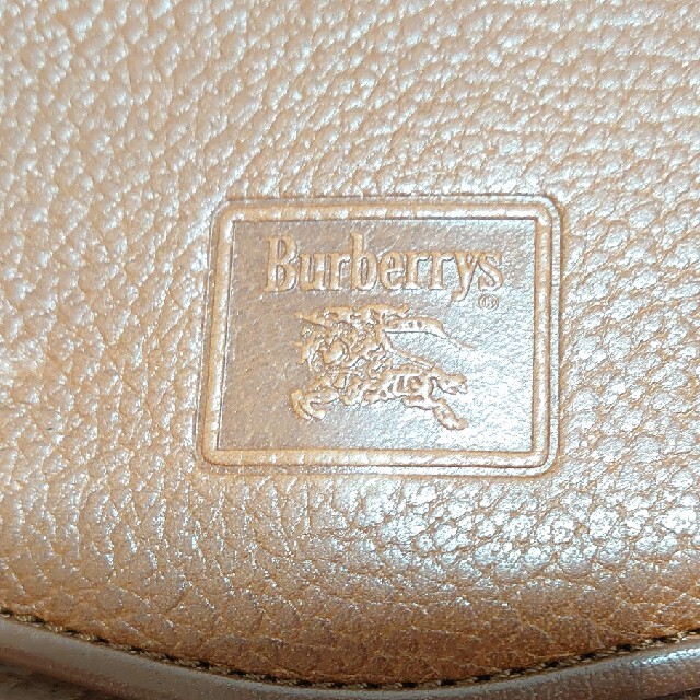 BURBERRY(バーバリー)のBURBERRYショルダーバッグ ブラウン レディースのバッグ(ショルダーバッグ)の商品写真