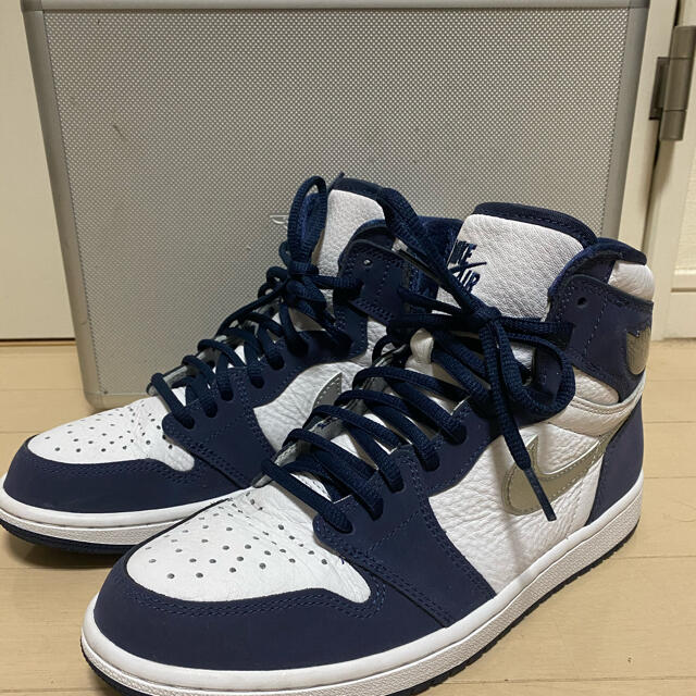 NIKE(ナイキ)のNIKE AIR JORDAN1 ミッドナイトネイビー メンズの靴/シューズ(スニーカー)の商品写真