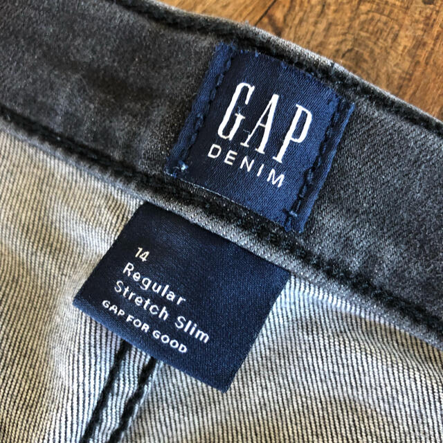 GAP(ギャップ)の【再値下げ】GAP他1点、ボーイズデニム2点セット　160cm キッズ/ベビー/マタニティのキッズ服男の子用(90cm~)(パンツ/スパッツ)の商品写真