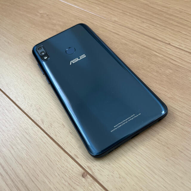 ZenFone(ゼンフォン)のZenFone Max Pro(M2) 国内版 スマホ/家電/カメラのスマートフォン/携帯電話(スマートフォン本体)の商品写真