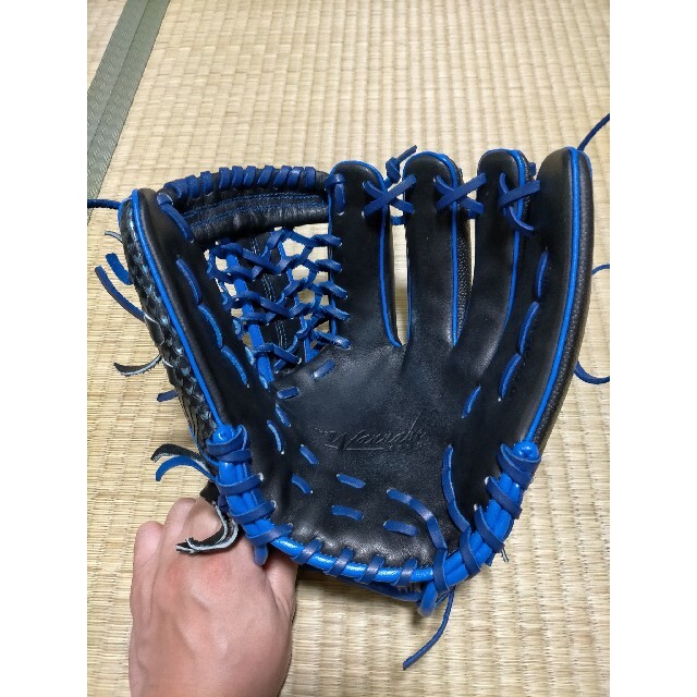 wilson(ウィルソン)の今日まで ウィルソン ワナビーヒーロー 軟式 オールラウンド用！  おまけ付き！ スポーツ/アウトドアの野球(グローブ)の商品写真