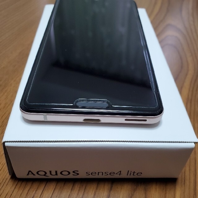 AQUOS(アクオス)のAQUOS sense4 lite 楽天版SIMフリー SH-RM15 スマホ/家電/カメラのスマートフォン/携帯電話(スマートフォン本体)の商品写真