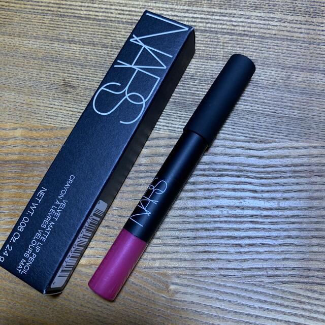 NARS(ナーズ)のNARS★ベルベットマットリップペンシル 2472N コスメ/美容のベースメイク/化粧品(リップライナー)の商品写真