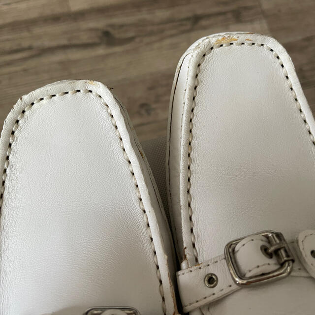 DIANA(ダイアナ)の白ローファー DIANA レディースの靴/シューズ(ローファー/革靴)の商品写真