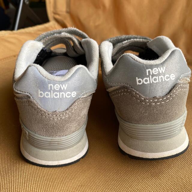 New Balance(ニューバランス)の極美品ニューバランスキッズ１７㎝グレー574 キッズ/ベビー/マタニティのキッズ靴/シューズ(15cm~)(スニーカー)の商品写真