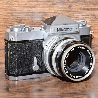 フィルムカメラ　希少　レア物　Nikon Nikomat FS 整備済み