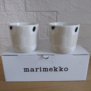 マリメッコ(marimekko)の新品未使用 marimekko ラテマグ ウニッコ(グラス/カップ)