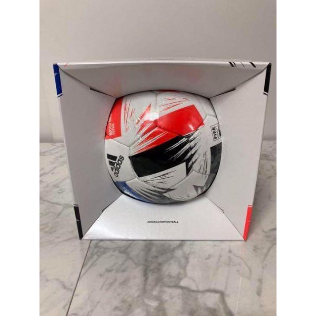 adidas(アディダス)のTSUBASA フットサル 4号球 AFF410 サッカーボール スポーツ/アウトドアのサッカー/フットサル(ボール)の商品写真