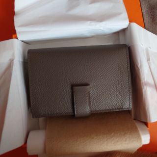エルメス ベアンミニ カードケース グリエタン