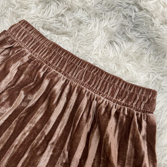 M 茶色　ベロア　プリーツ　スカート　新品 レディースのスカート(ロングスカート)の商品写真
