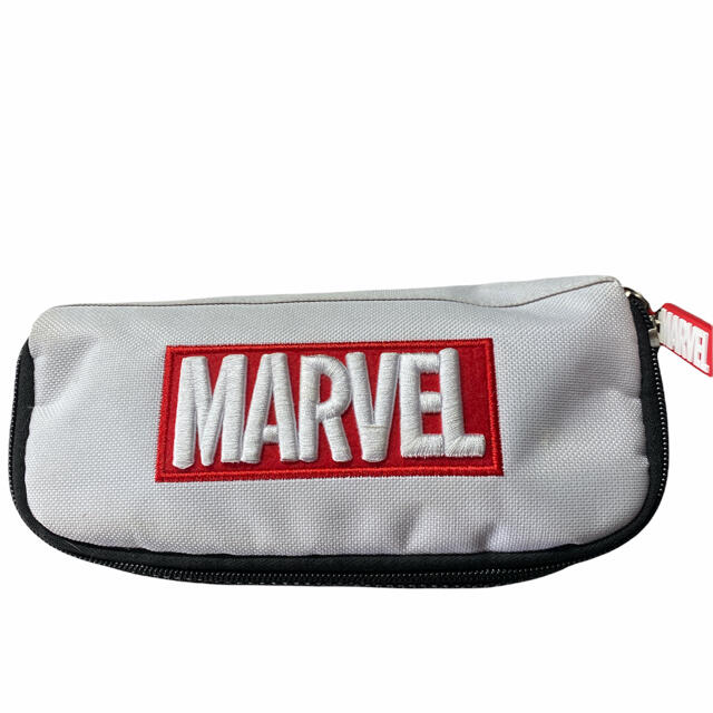 MARVEL(マーベル)のMARVEL ペンケース インテリア/住まい/日用品の文房具(ペンケース/筆箱)の商品写真