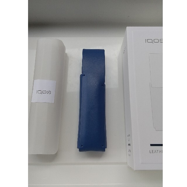 IQOS(アイコス)のIQOS Multi アイコス マルチ レザーポーチ ロイヤルブルー メンズのファッション小物(タバコグッズ)の商品写真