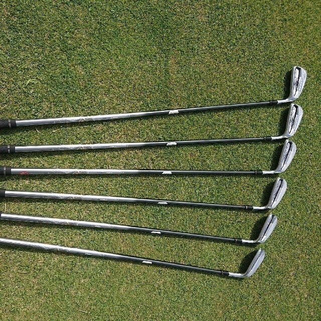 TaylorMade(テーラーメイド)のテーラーメイド グローレF アイアン GL3300 S  5I-Pw 6本set スポーツ/アウトドアのゴルフ(クラブ)の商品写真