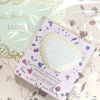 レメルヴェイユーズラデュレ(Les Merveilleuses LADUREE)のラデュレ　パウダーファンデーション(ファンデーション)