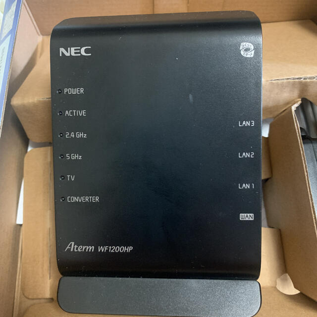 NEC(エヌイーシー)のNEC 無線LANルーター  PA-WF1200HP スマホ/家電/カメラのPC/タブレット(PC周辺機器)の商品写真