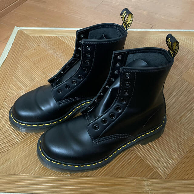 Dr.Martens(ドクターマーチン)のDr.Martens 1460 8ホールブーツ レディースの靴/シューズ(ブーツ)の商品写真