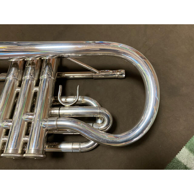 Jマイケルコルネット　シルバー 楽器の管楽器(トランペット)の商品写真