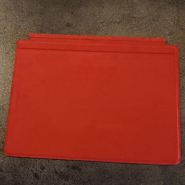 Microsoft(マイクロソフト)のMicrosoft Surface type cover 1654 Red スマホ/家電/カメラのPC/タブレット(PC周辺機器)の商品写真