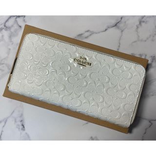 コーチ(COACH)の【新品未使用・正規品】coach 長財布(財布)