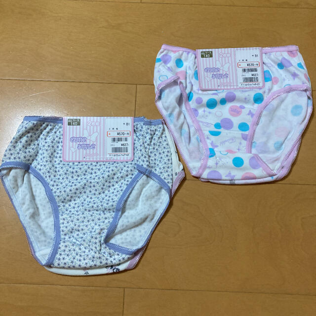 ②女の子　ショーツ パンツ　140 4枚　新品未使用品　タグ付き キッズ/ベビー/マタニティのキッズ服女の子用(90cm~)(下着)の商品写真