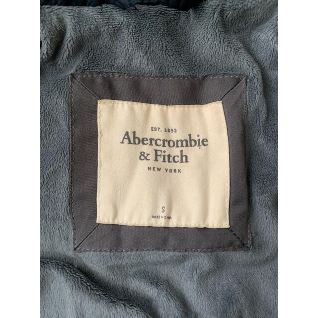 Abercrombie&Fitch ダウンベスト