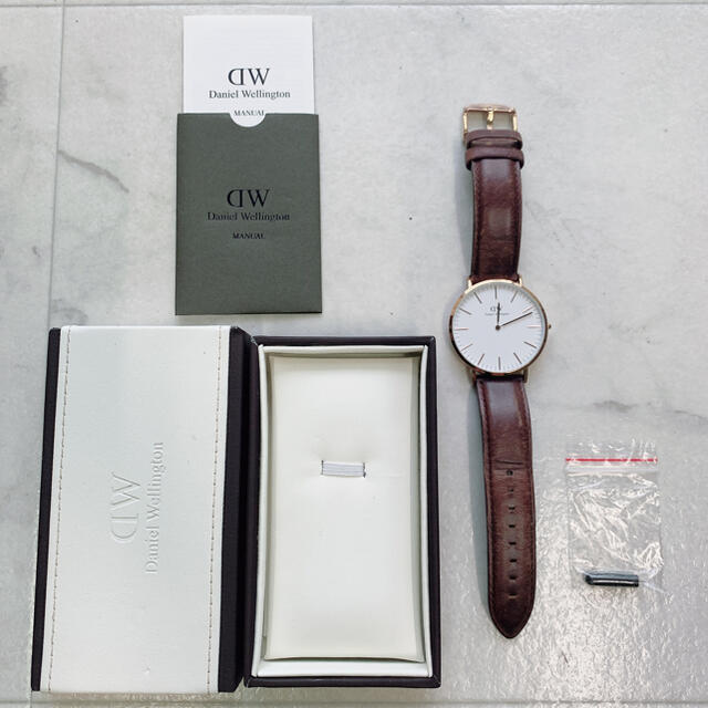 DanielWellington ダニエルウェリントン　ブラウン