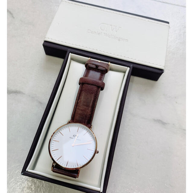 DanielWellington ダニエルウェリントン　ブラウン