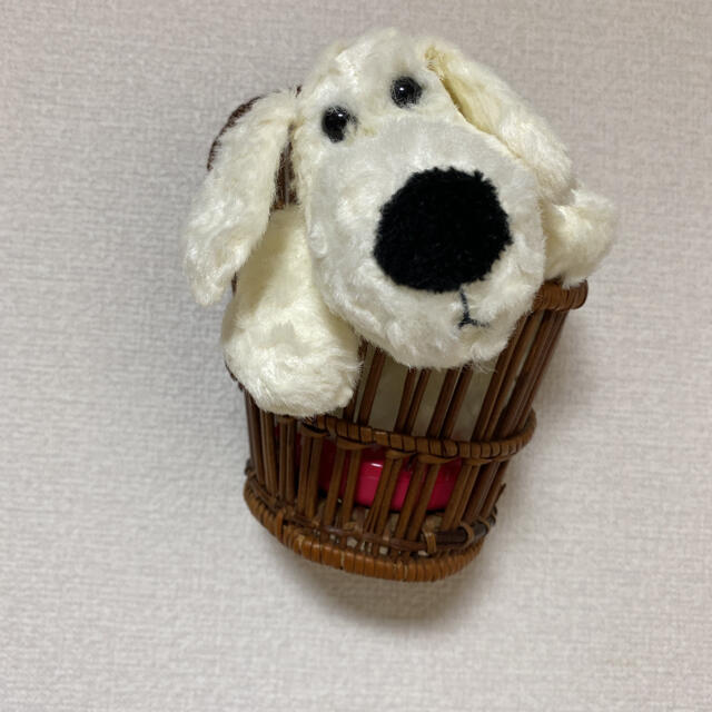 COMO & RAY くたくた犬 ルーク & 籐製かごの通販 by ツルちゃん COMO & RAY くたくた犬 ルーク & 籐製かごの通販 by ツルちゃん