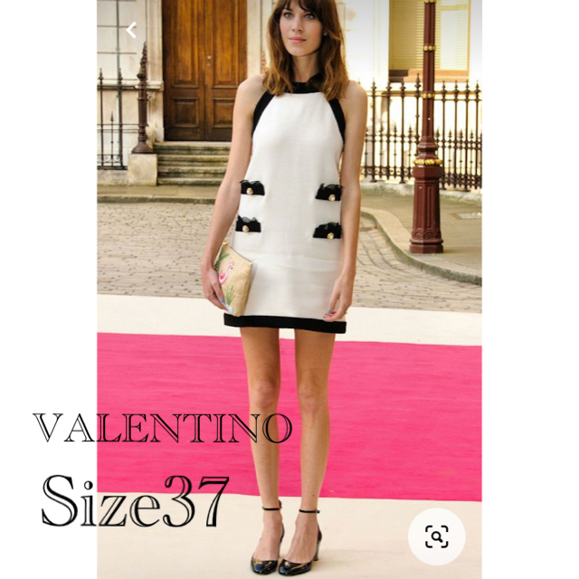 VALENTINO(ヴァレンティノ)のヴァレンティノ　tango パンプス　ストラップ レディースの靴/シューズ(ハイヒール/パンプス)の商品写真