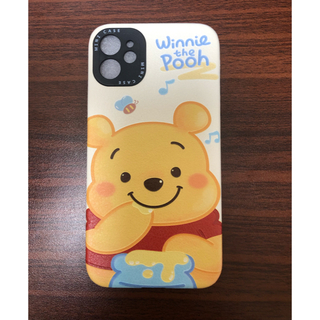 【送料無料】人気のiphone11ケース　スマホケース　超可愛いプーさん(iPhoneケース)