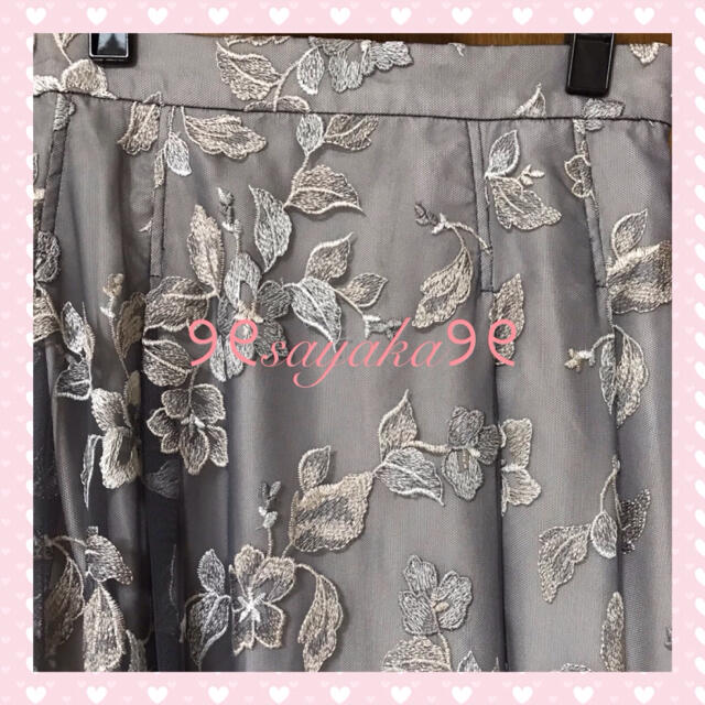 Rirandture(リランドチュール)の🌸新品🌸 🎀Rirandture🎀 チュール刺繍ロングスカート レディースのスカート(ひざ丈スカート)の商品写真