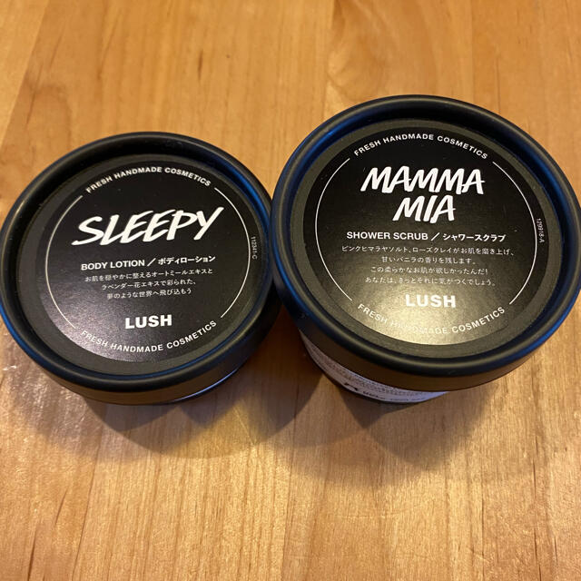 LUSH(ラッシュ)のLUSH シャワースクラブ ボディローション コスメ/美容のボディケア(ボディスクラブ)の商品写真