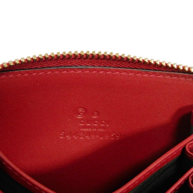 Gucci(グッチ)のグッチ コンパクトジップウォレット マイクログッチシマ レッド 544249 レディースのファッション小物(コインケース)の商品写真