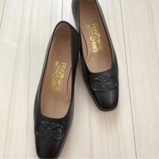 サルヴァトーレフェラガモ(Salvatore Ferragamo)のフェラガモ　パンプス(ハイヒール/パンプス)