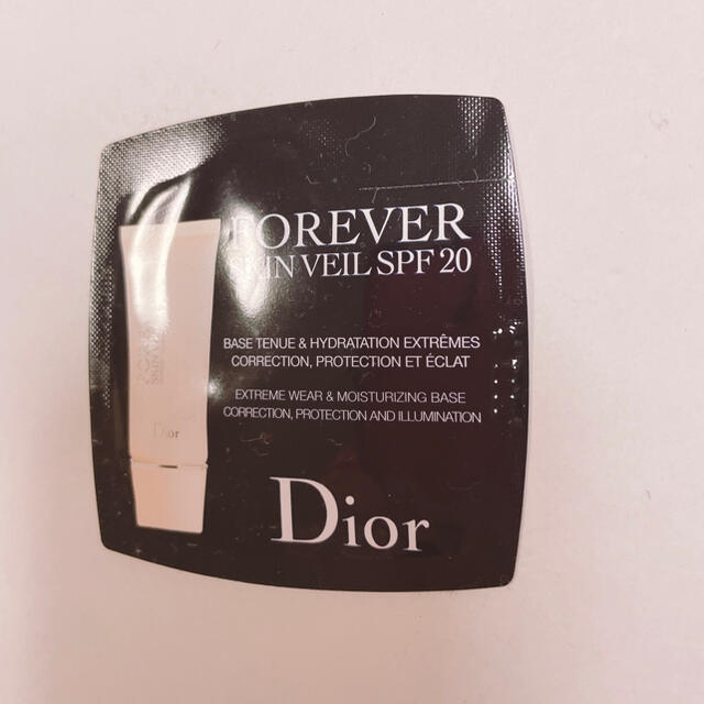 Dior(ディオール)のDIOR メイクアップベース001　リキッドファンデーション１N コスメ/美容のベースメイク/化粧品(ファンデーション)の商品写真