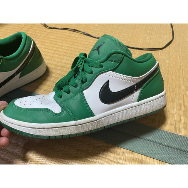 NIKE AIRJORDAN1 LOW PINEGREEN WHITE