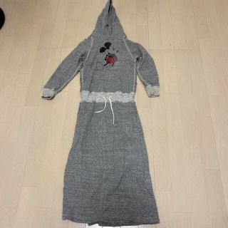 デニムダンガリー(DENIM DUNGAREE)のデニム＆ダンガリー ミッキーワンピース(ワンピース)