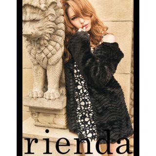 リエンダ(rienda)のriendaカタログ表紙コート(ロングコート)